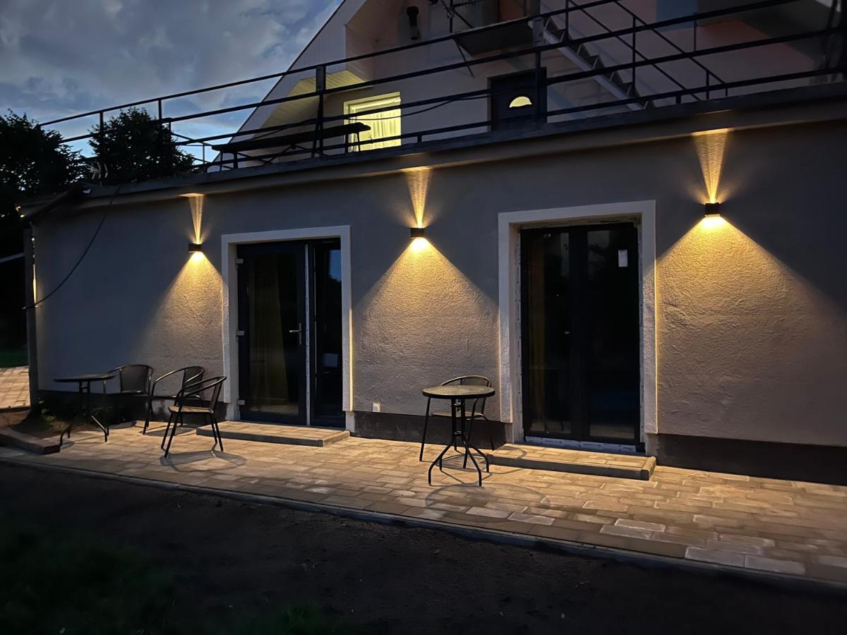 Pokoje I Apartamenty Polna 19 Niechorze Exteriör bild