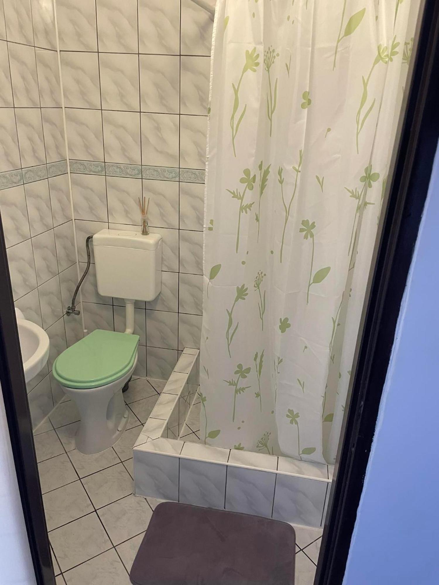 Pokoje I Apartamenty Polna 19 Niechorze Rum bild